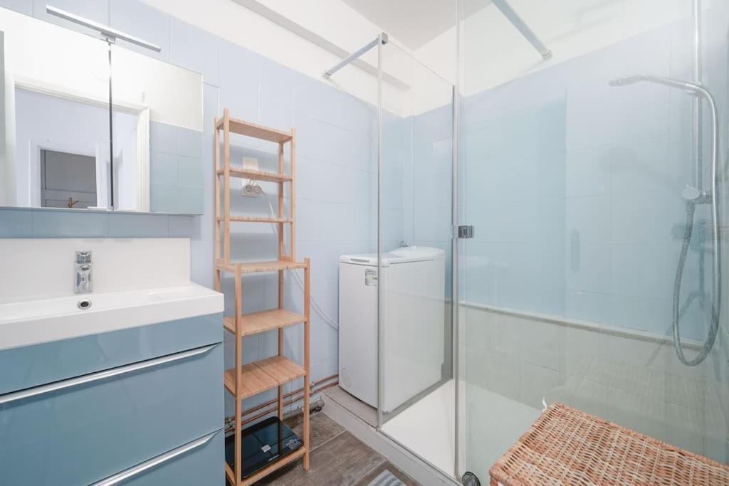 Spacious 1br In 10th District *